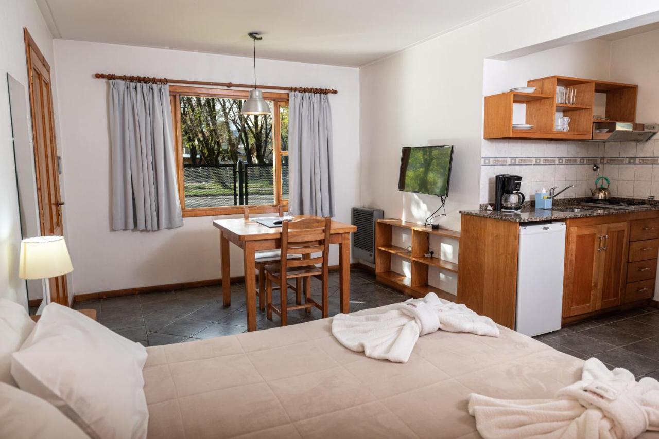 Aparthotel El Viejo Nogal à Saint-Martin Extérieur photo